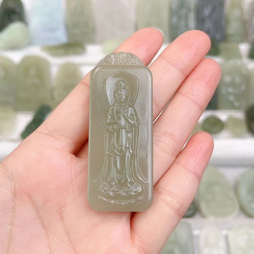 和田玉未镶嵌颈饰