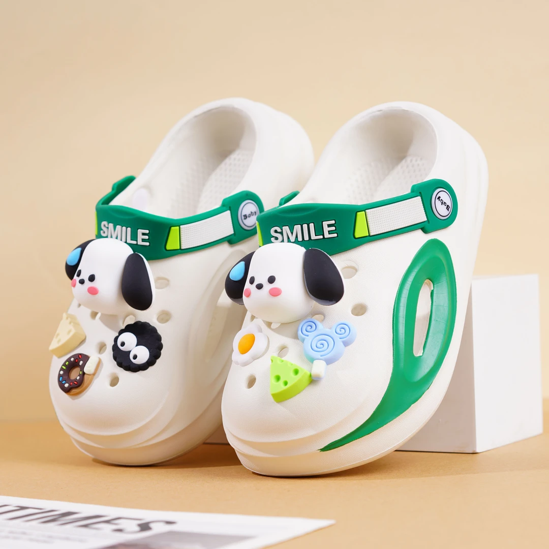 儿童拖鞋男童洞洞鞋夏季2025新款防滑6-13岁女童凉拖中大童沙滩鞋