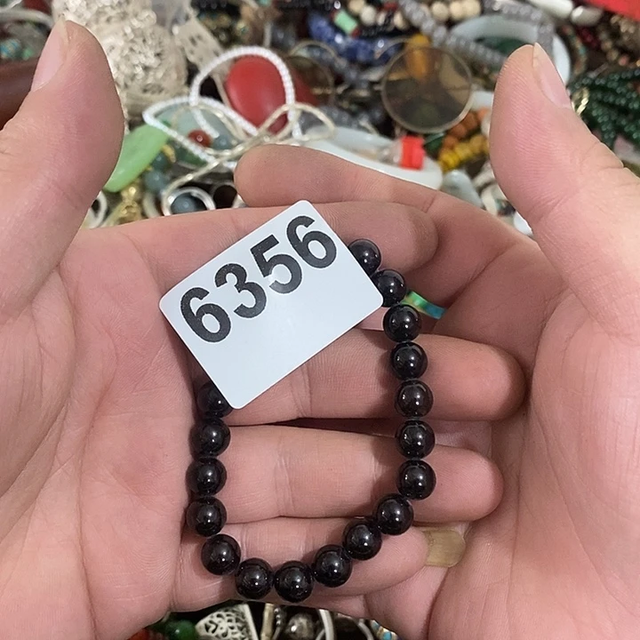 小*前后两个月的时间里6356