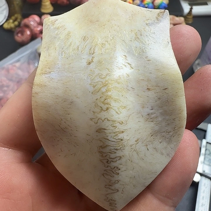 花岗石铁合金养殖鹿头骨制作三界牌