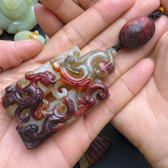 和田玉挂件未镶嵌仙**识