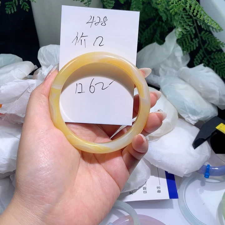 玛瑙/玉髓未镶嵌手镯