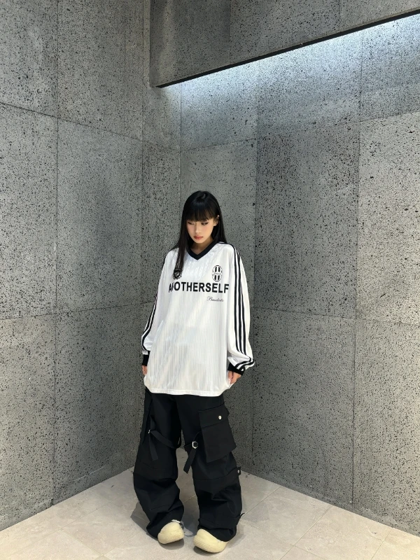 字母条纹宽松球服（No退换）