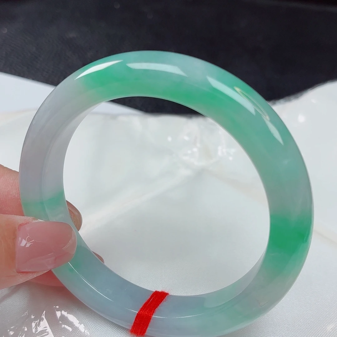 未镶嵌手镯翡翠55