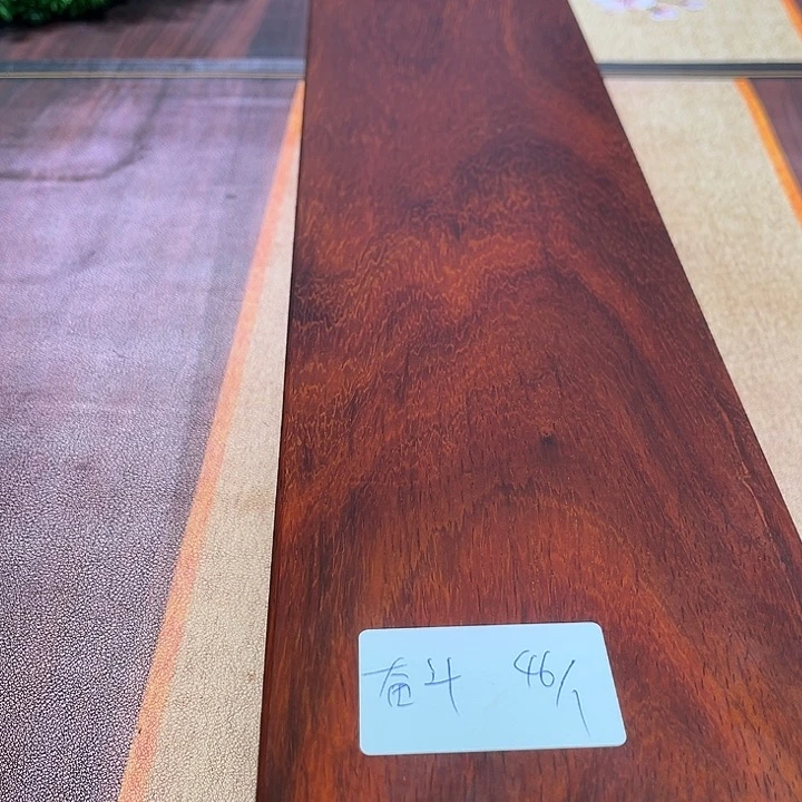 非洲紫檀（红花梨）奋*