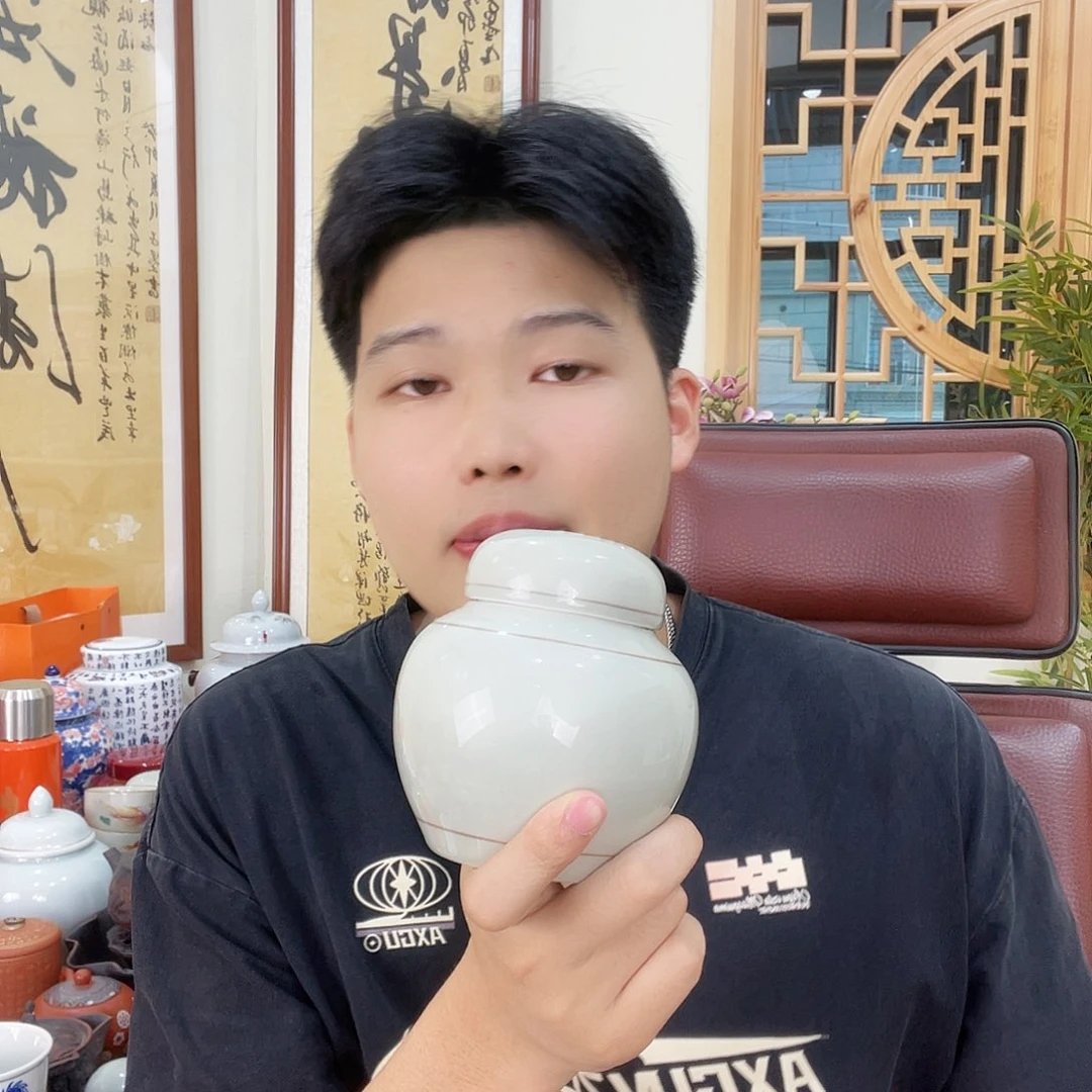 桂花红茶带罐发发发