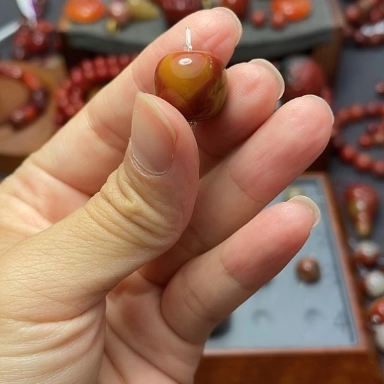 未镶嵌单珠15多样性发南红玛瑙