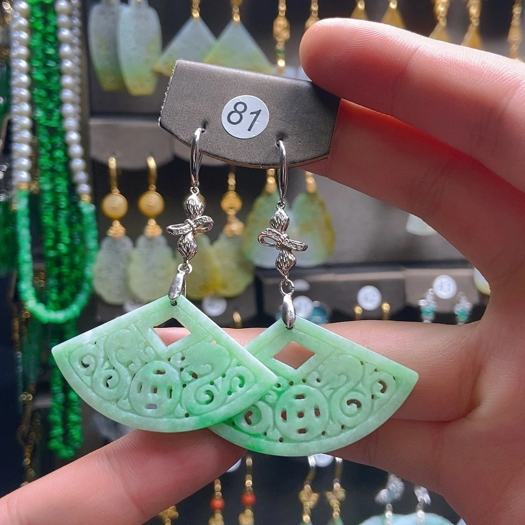 翡翠未镶嵌耳饰翡翠