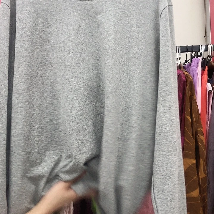 2525圆领棉质T灰色