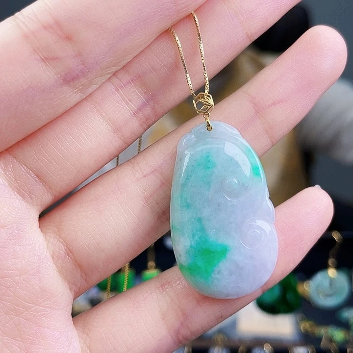 翡翠颈饰18K金镶嵌饰品