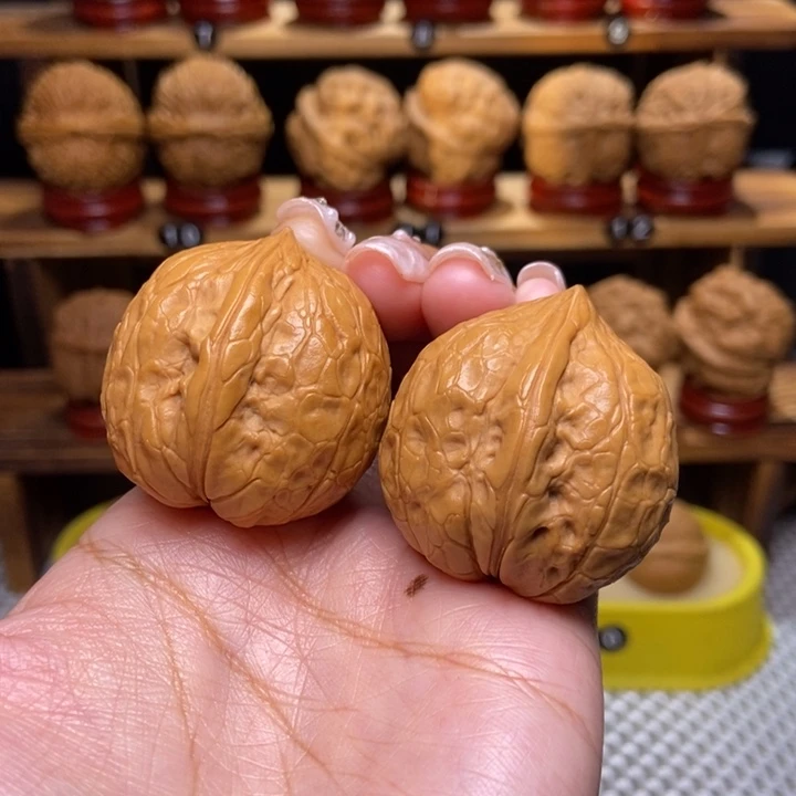 文玩核桃吊坠云姬28