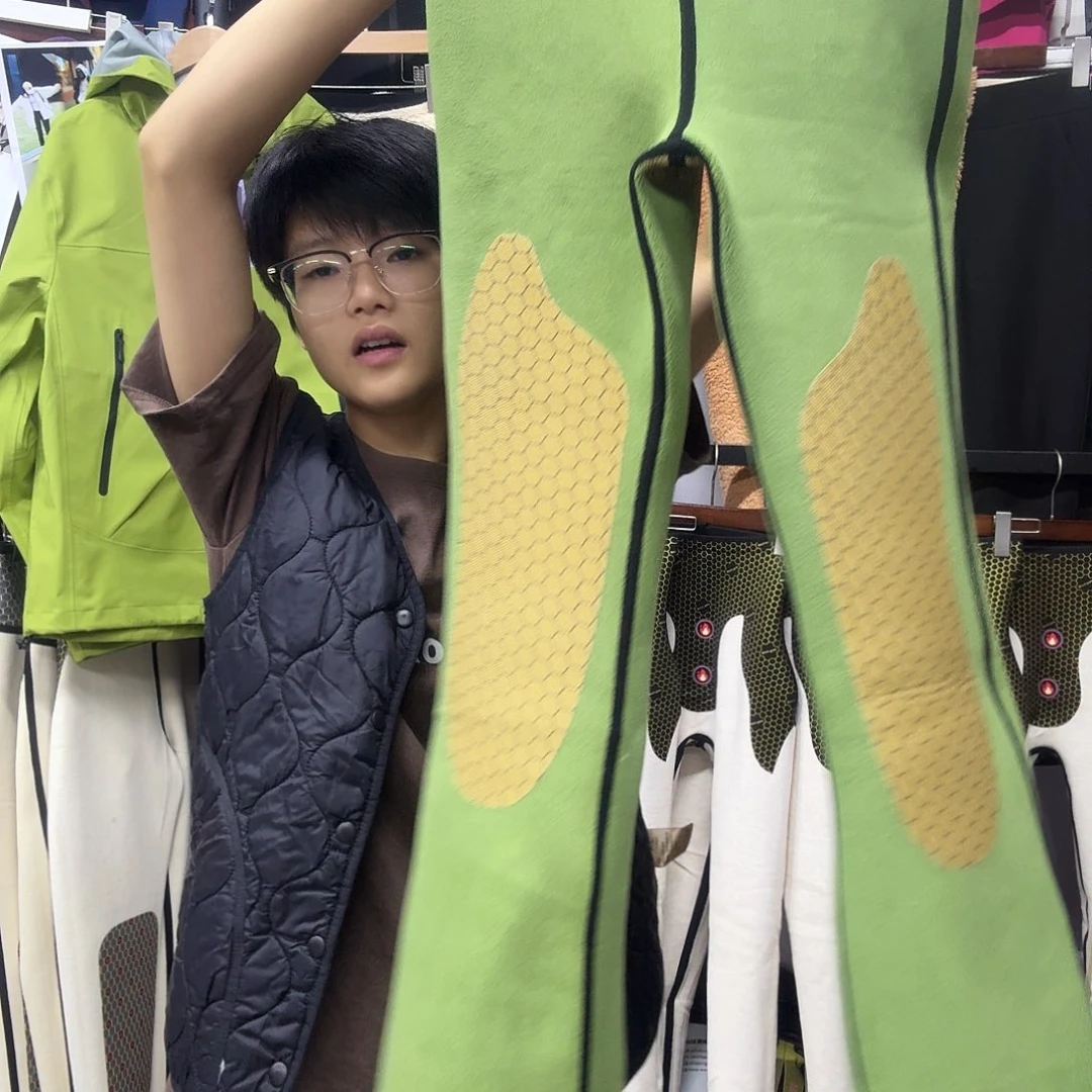 108斤喇叭裤！！！！！！