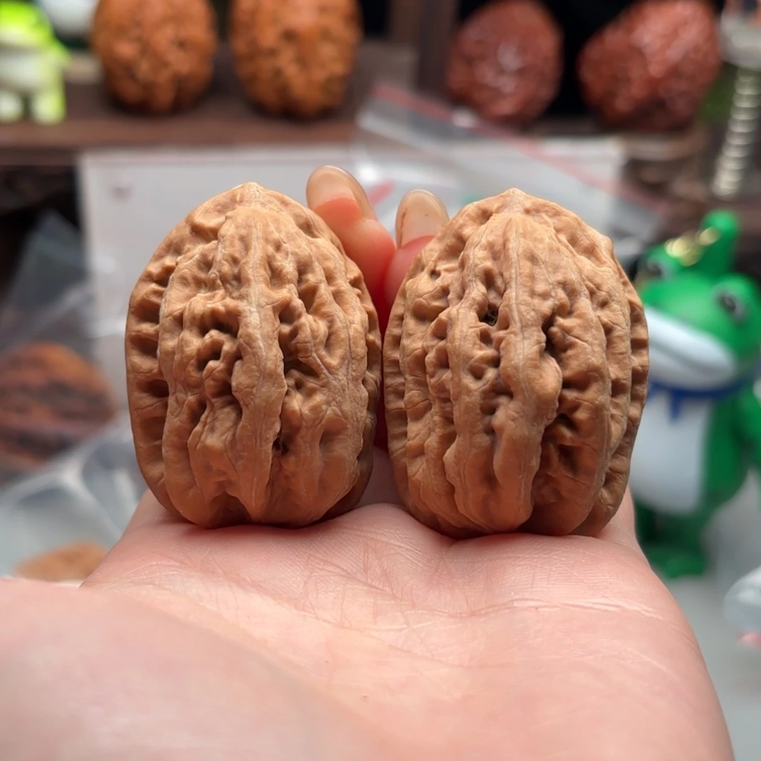 文玩核桃把件小楸千81