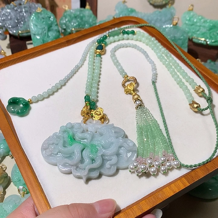 颈饰未镶嵌翡翠翡翠吊坠