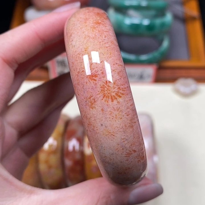 硅化珊瑚（珊瑚玉）手镯未镶嵌55.1