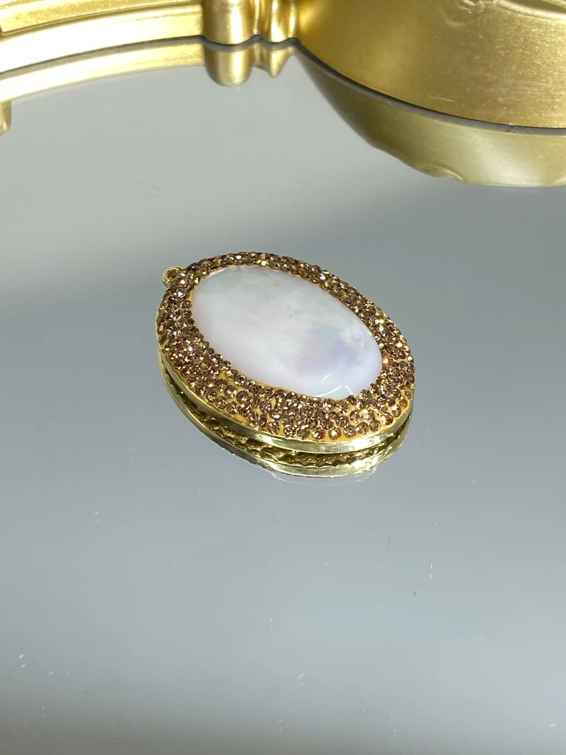 铜合金合成锆石吊坠 TTSD 白色巴洛克时尚潮流百搭款吊坠8113