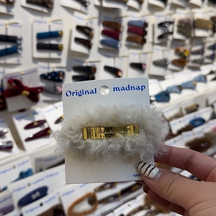 皮质铁合金白色一只