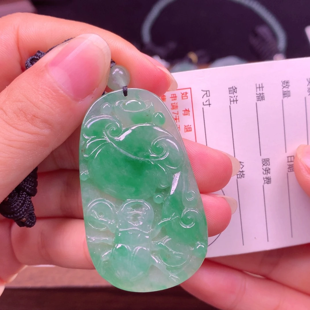 颈饰未镶嵌翡翠翡翠