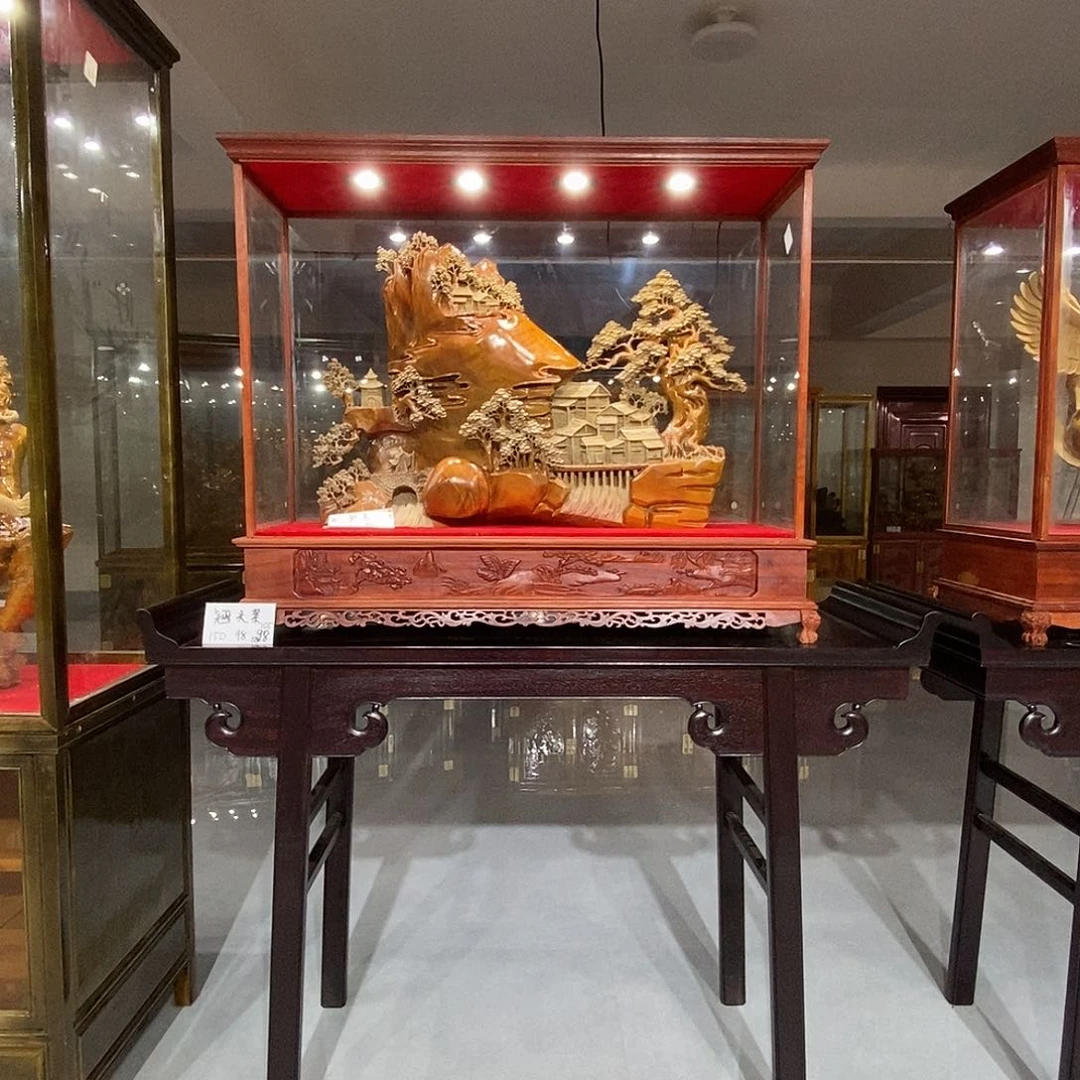 金丝楠西***城金丝楠小叶桢楠摆件