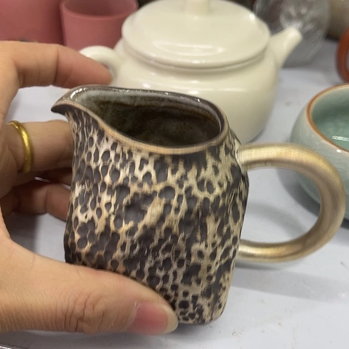 福利待遇多多哦哦哦