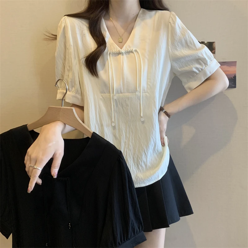 大码胖MM新款设计感服装复古正肩衬衫遮肉显瘦上衣女