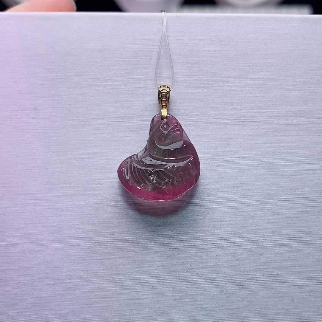 碧玺颈饰18K金镶嵌碧玺吊坠