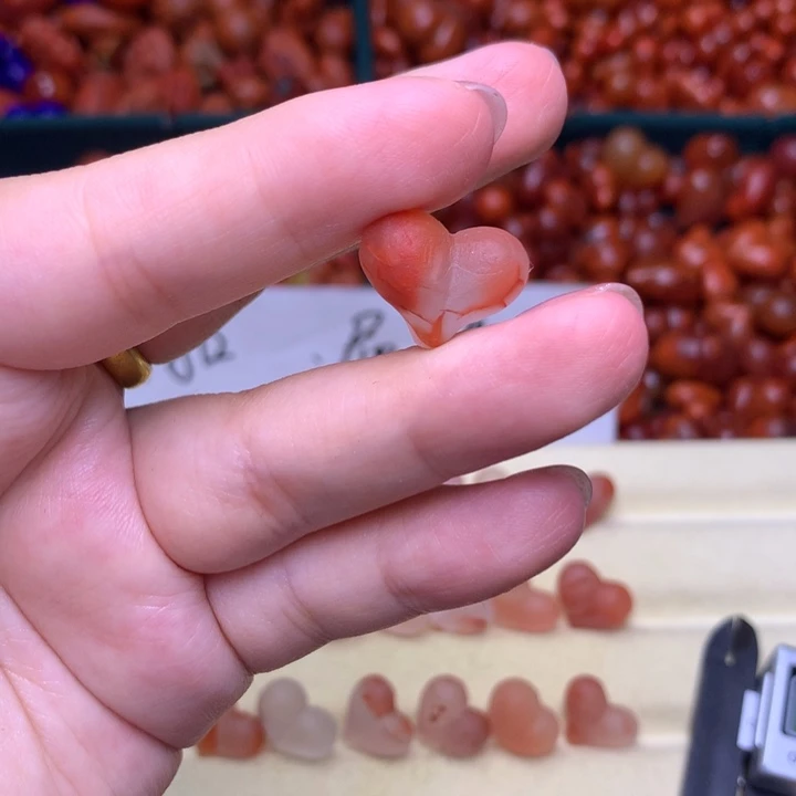 饭***子南红玛瑙未镶嵌珠宝半成品3