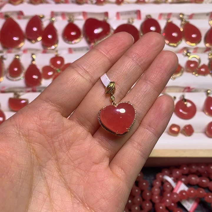 菱锰矿（红纹石）18K金镶嵌颈饰