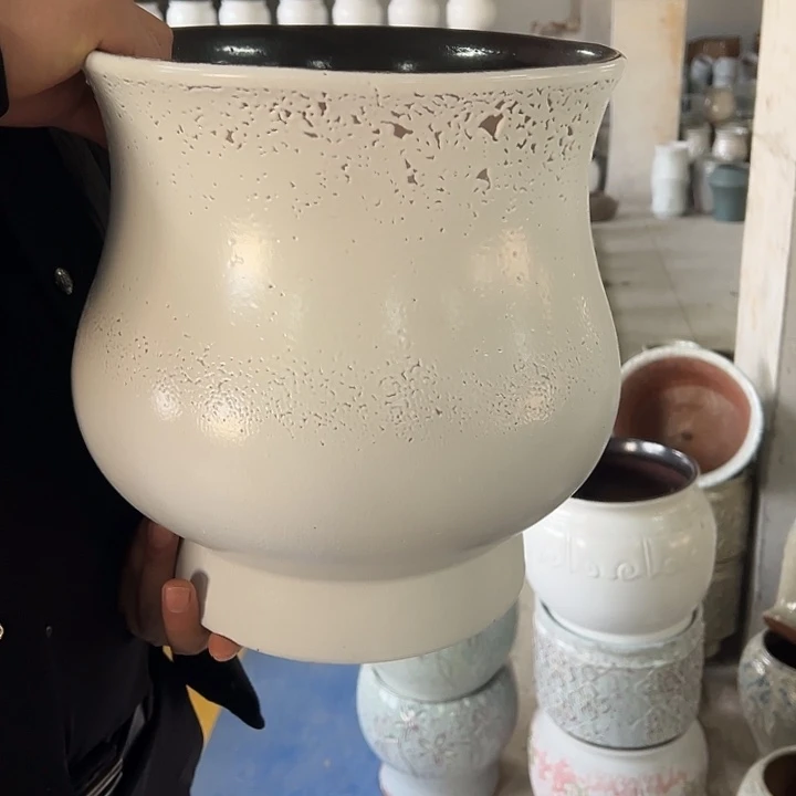 微瑕高度30厘米口径27厘米