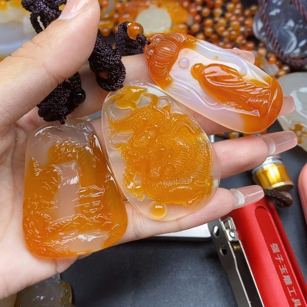 玛瑙/玉髓颈饰未镶嵌新****）