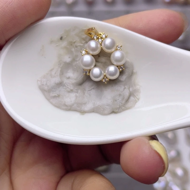 颈饰合金淡水珍珠