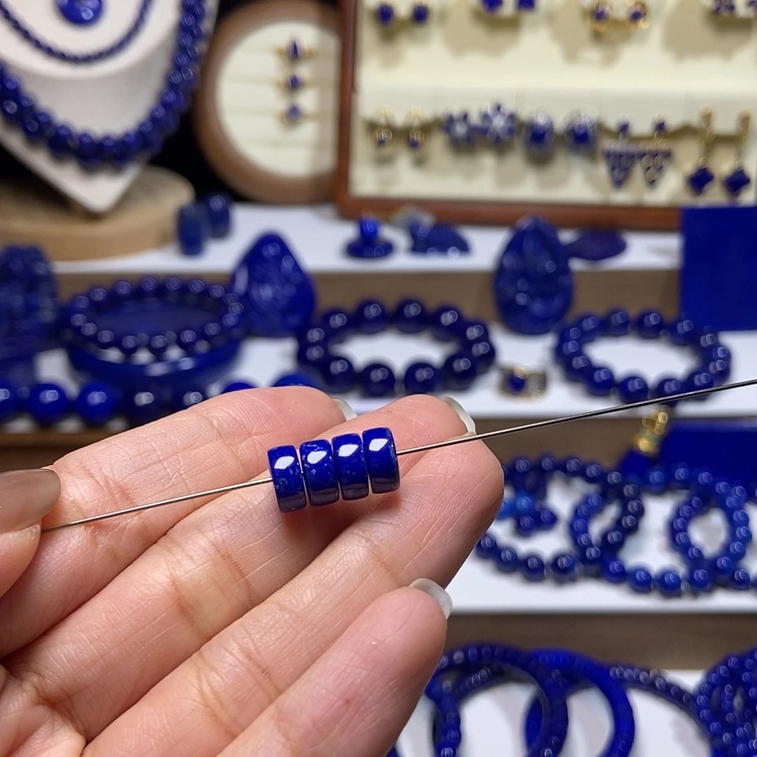 阿***.青金石未镶嵌隔片8mm4片