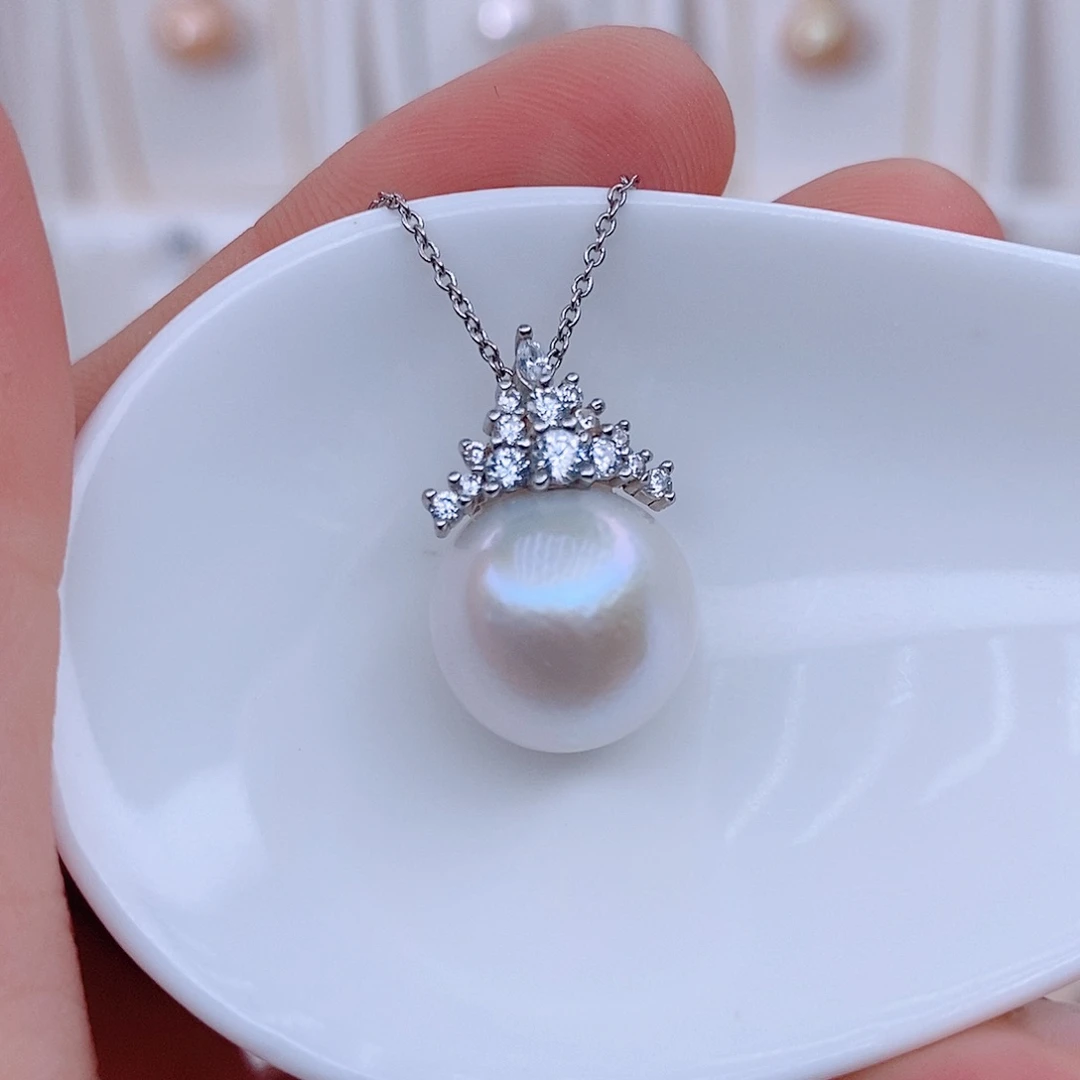 颈饰银S925镶嵌淡水珍珠