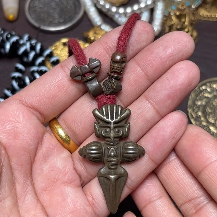 玻璃颈饰藏传喜马拉雅