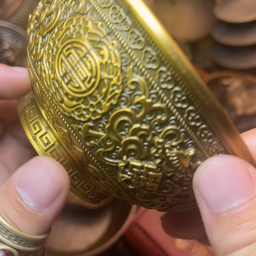 精美铜器工艺品等