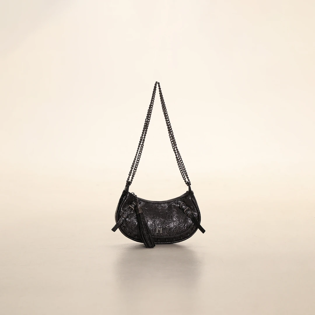 Moromoro褶皱树皮纹撞钉机车感腋下包女新款小众手拎单肩包包