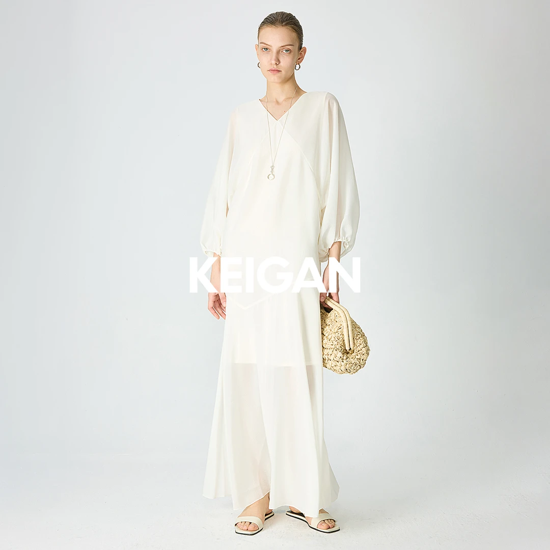 KEIGAN/开间细腻清爽花苞松紧袖宽松飘逸分割白色拼接V领连衣裙