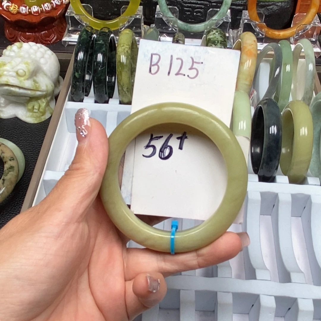 未镶嵌蛇纹石玉手镯