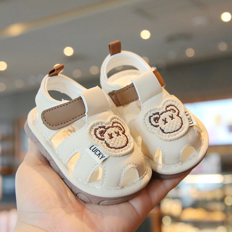 学步鞋软底儿童包头防滑幼童童鞋婴儿鞋子叫叫1-3岁凉鞋宝宝鞋