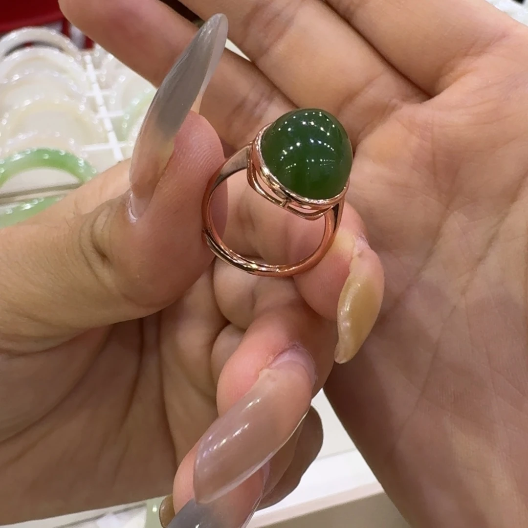 和田玉手镯未镶嵌饭****爷