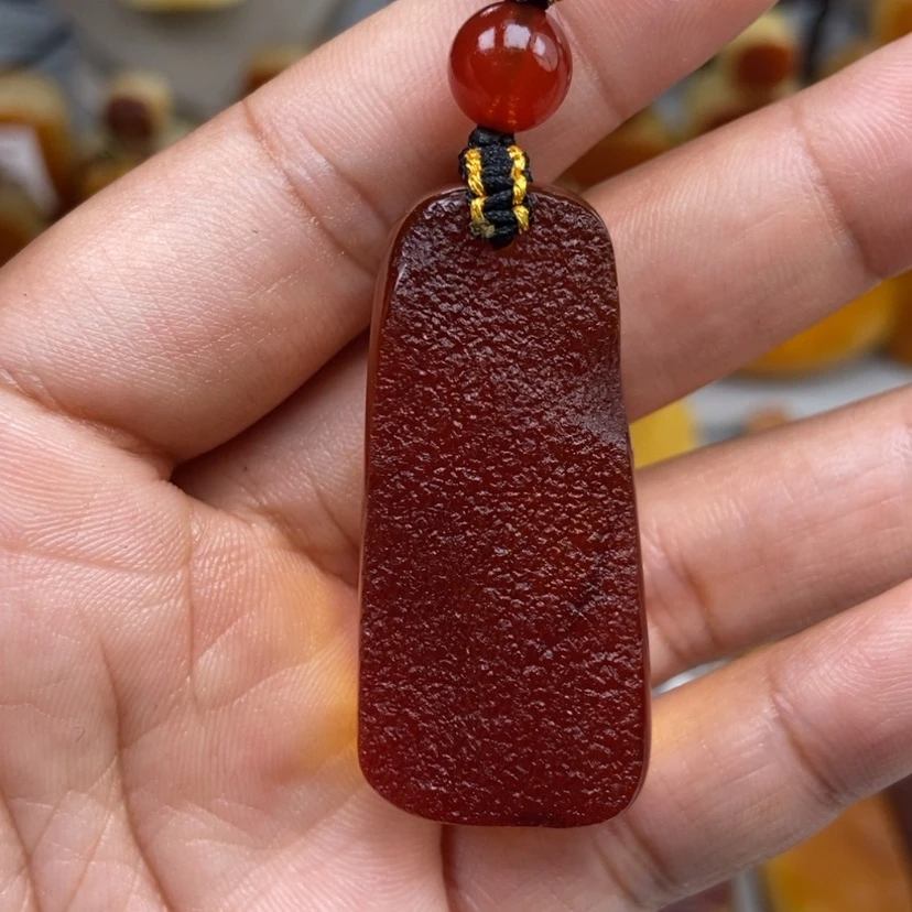 【闪购商品】琥珀颈饰未镶嵌