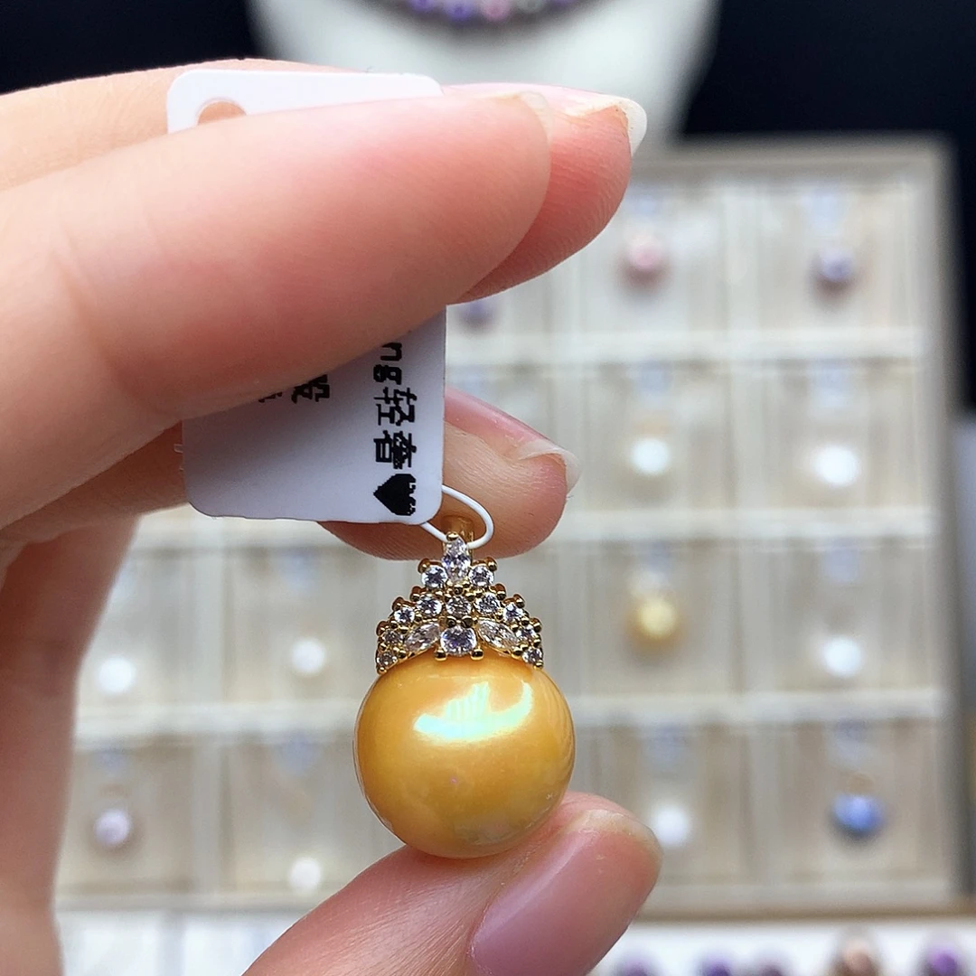 淡水珍珠合金颈饰