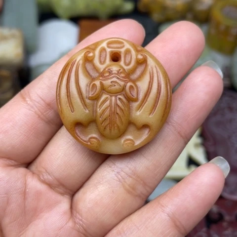 和田玉未镶嵌颈饰21