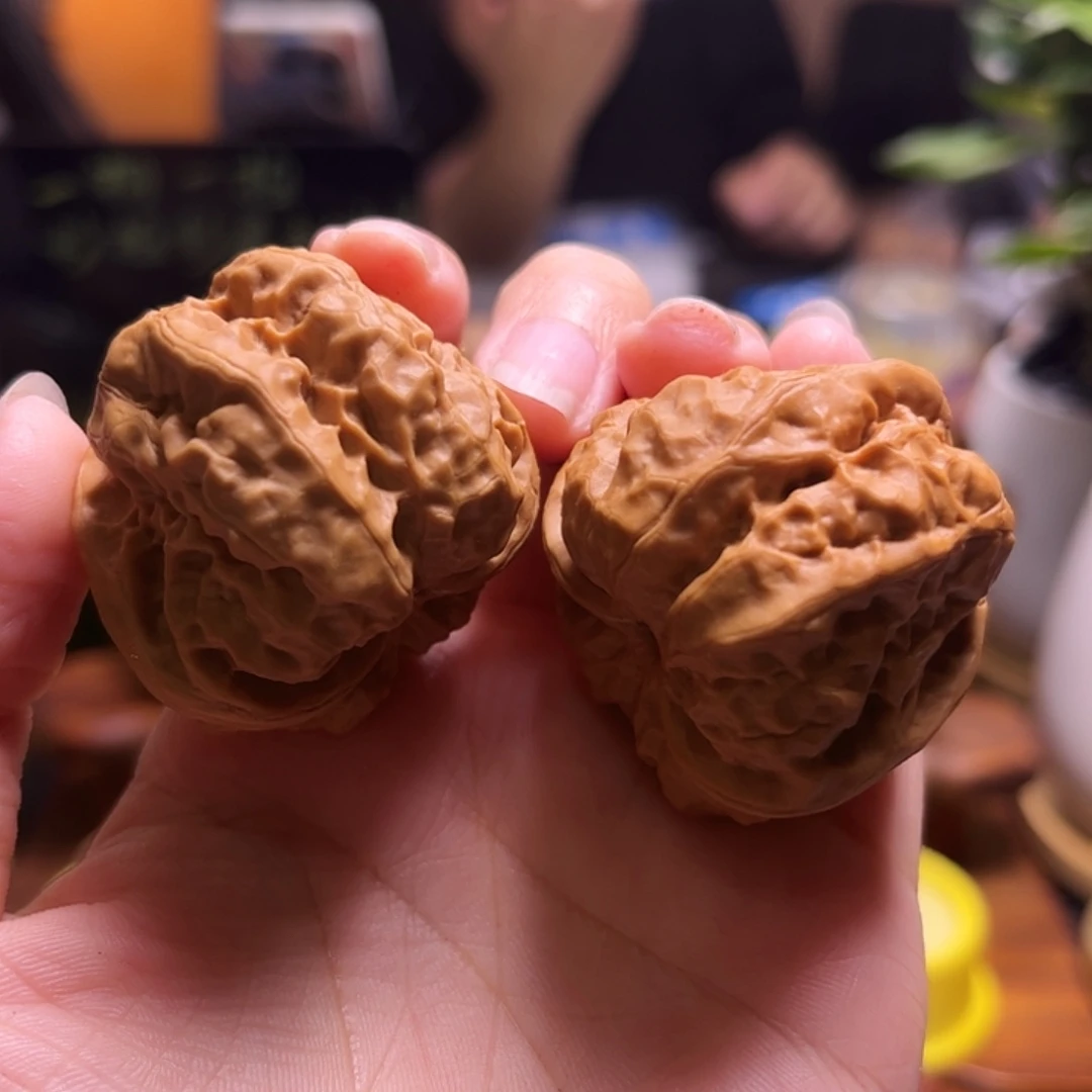 常***号文玩核桃把件39+肌肉蛙41