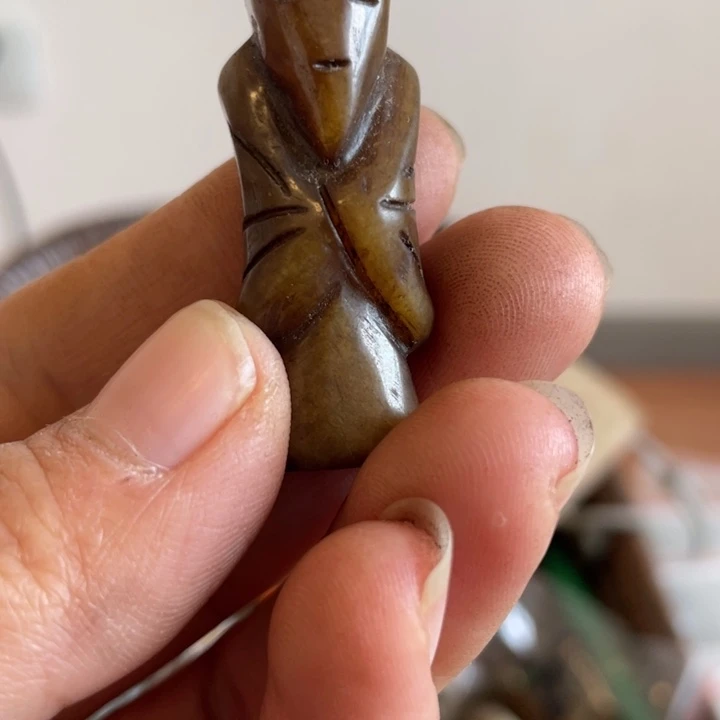 江***。瓷片孤品微瑕看好下单