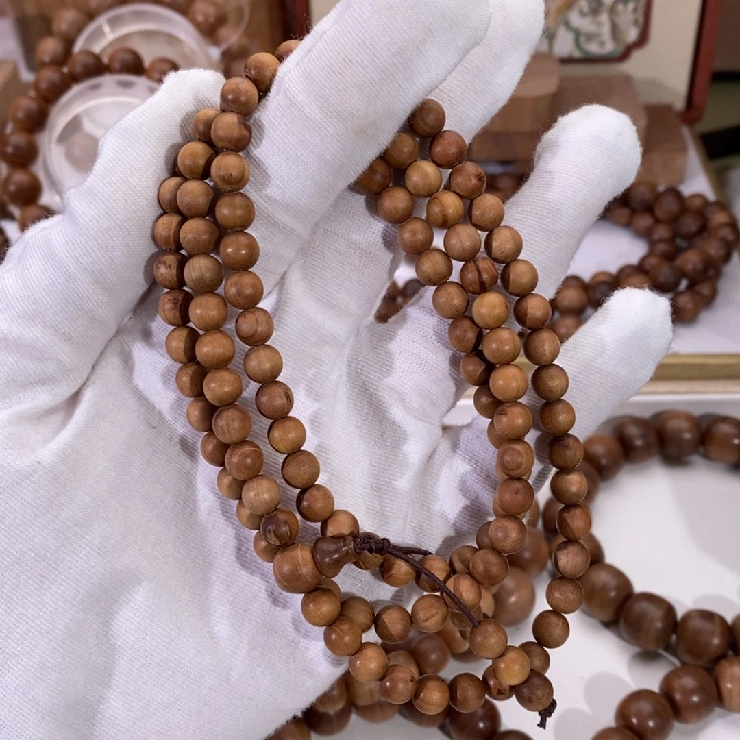 其他檀香木顺纹黑肉0.6*108瑕疵福利