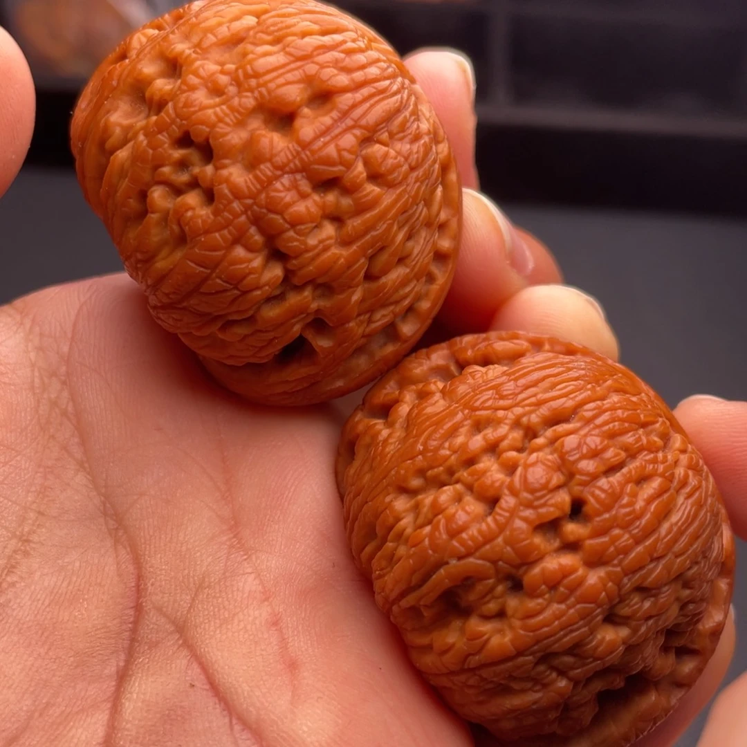 文玩核桃把件秦岭山脉