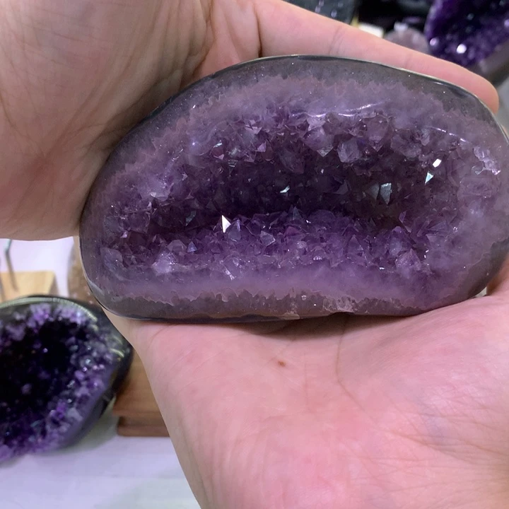 未镶嵌大型摆件（非配饰）水晶
