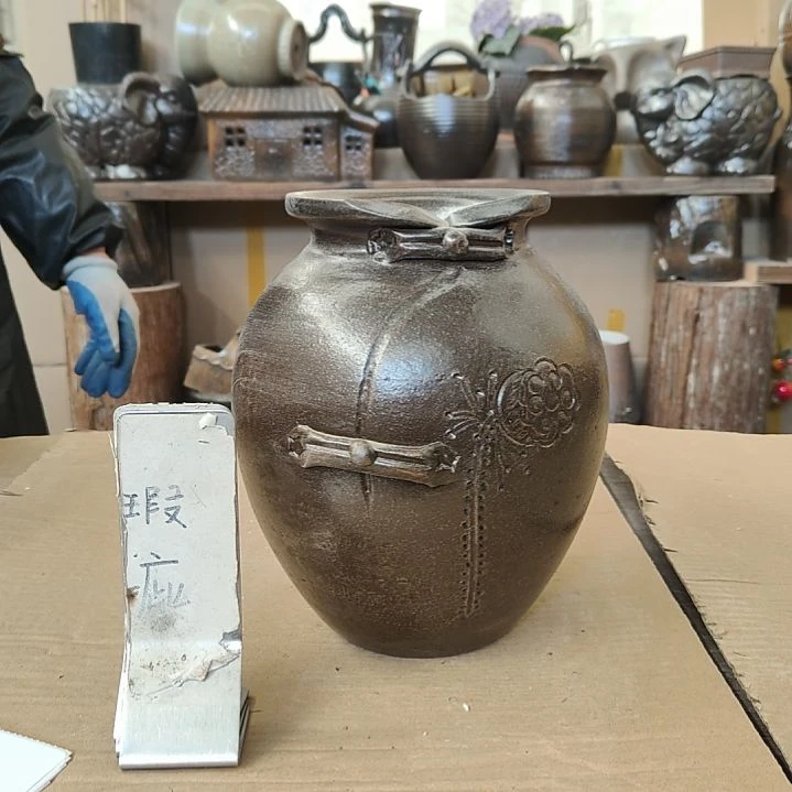 紫砂花盆h****o瑕疵4100000000000