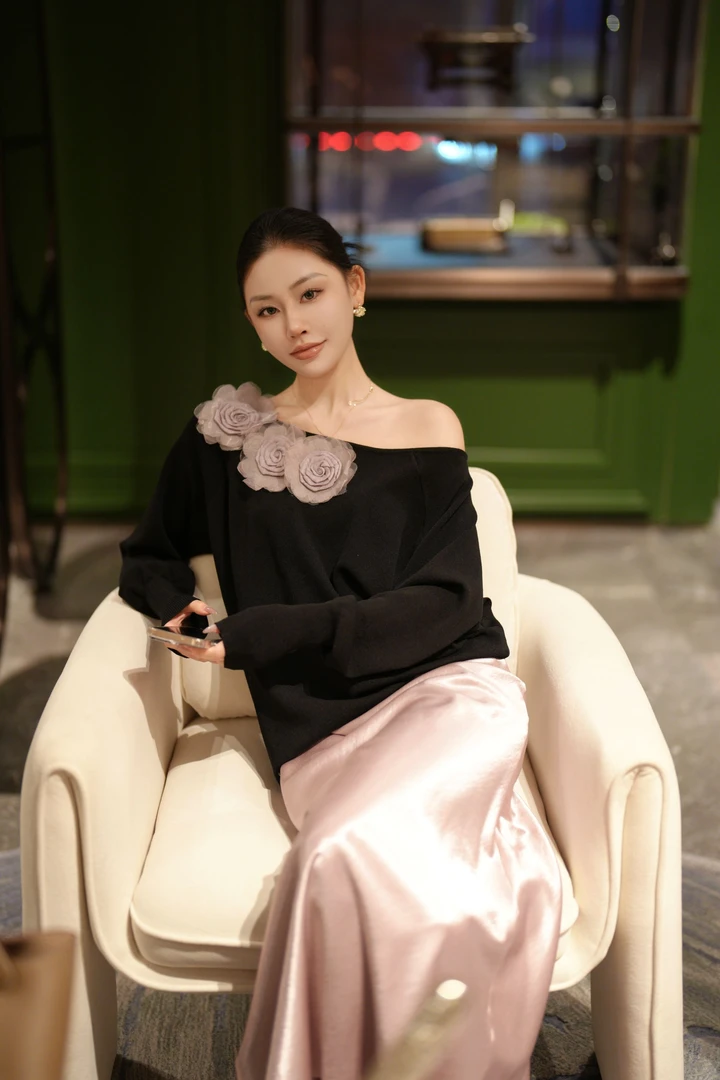 早秋气质显瘦千金风公主风通勤少女风时尚套装复古宽松短袖日奢风